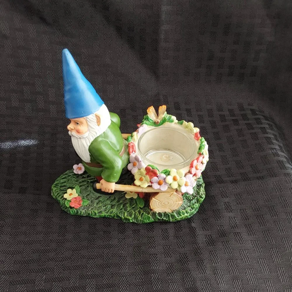 Yankee Candle Gnome‎ with Wheelbarrow